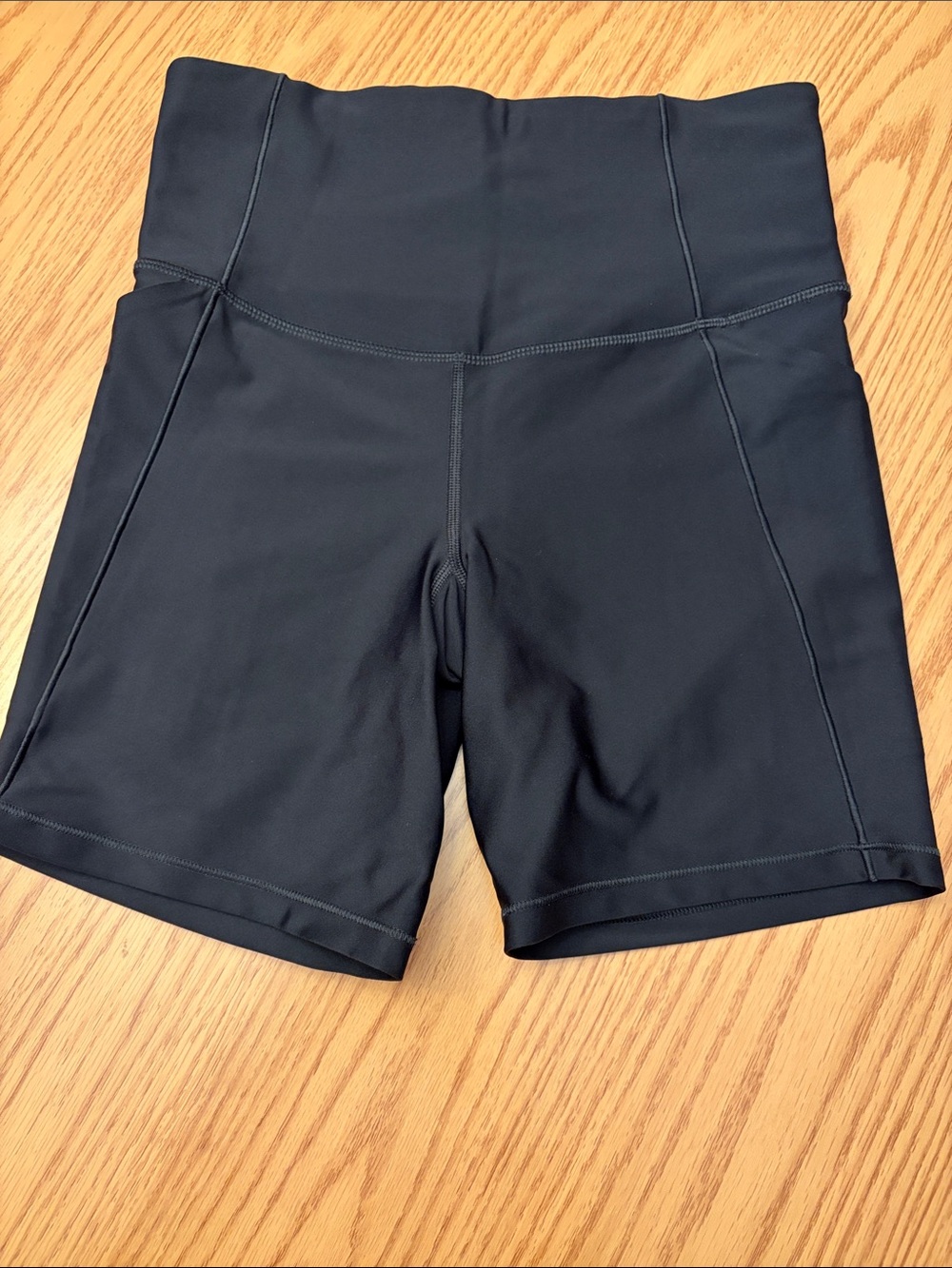 Target Black and Green High-Waist Bike Shorts All-in-Motion size small